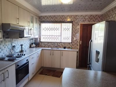 House For Sale in The Orchards, Akasia